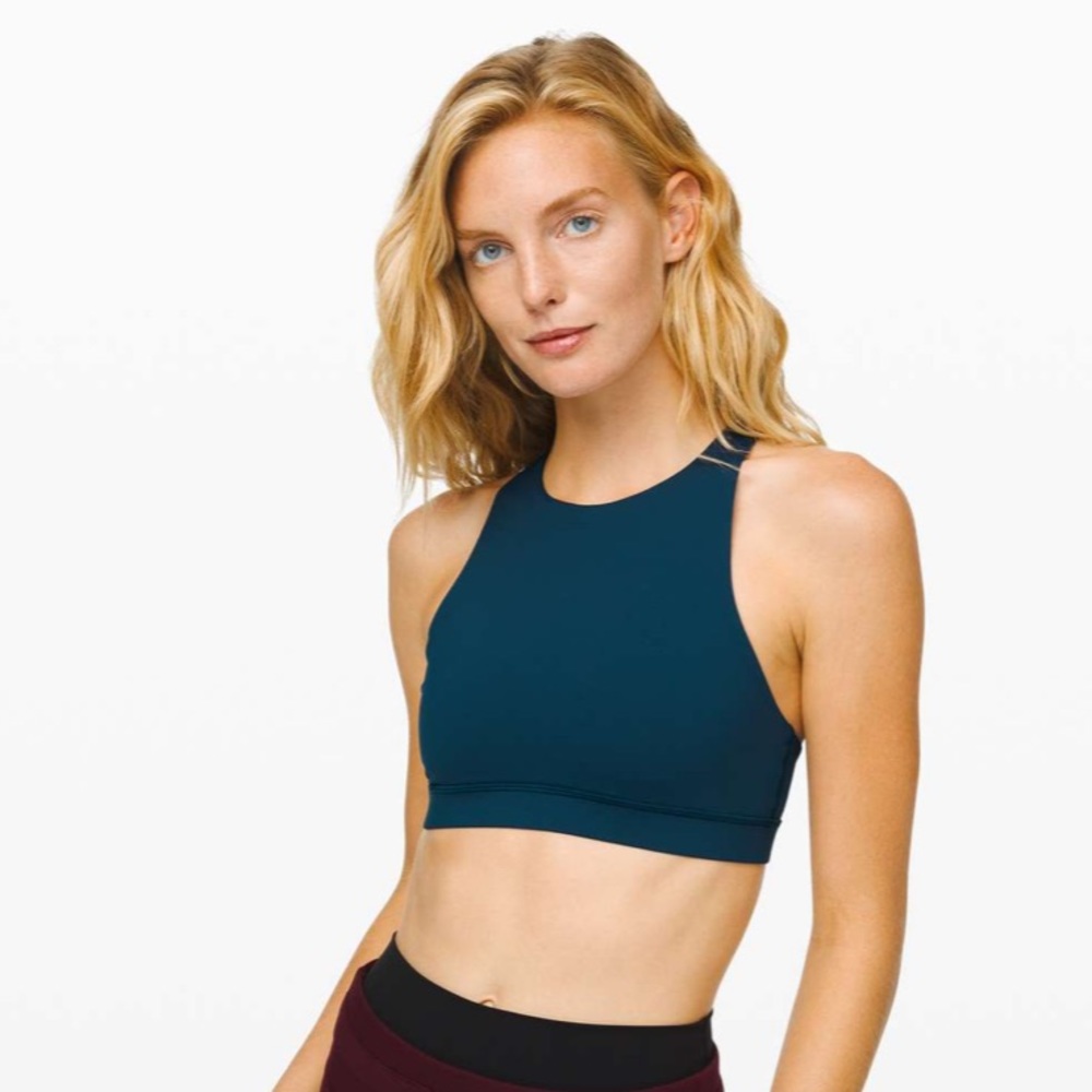 Lululemon Energy Bra *High Neck
Night Diver